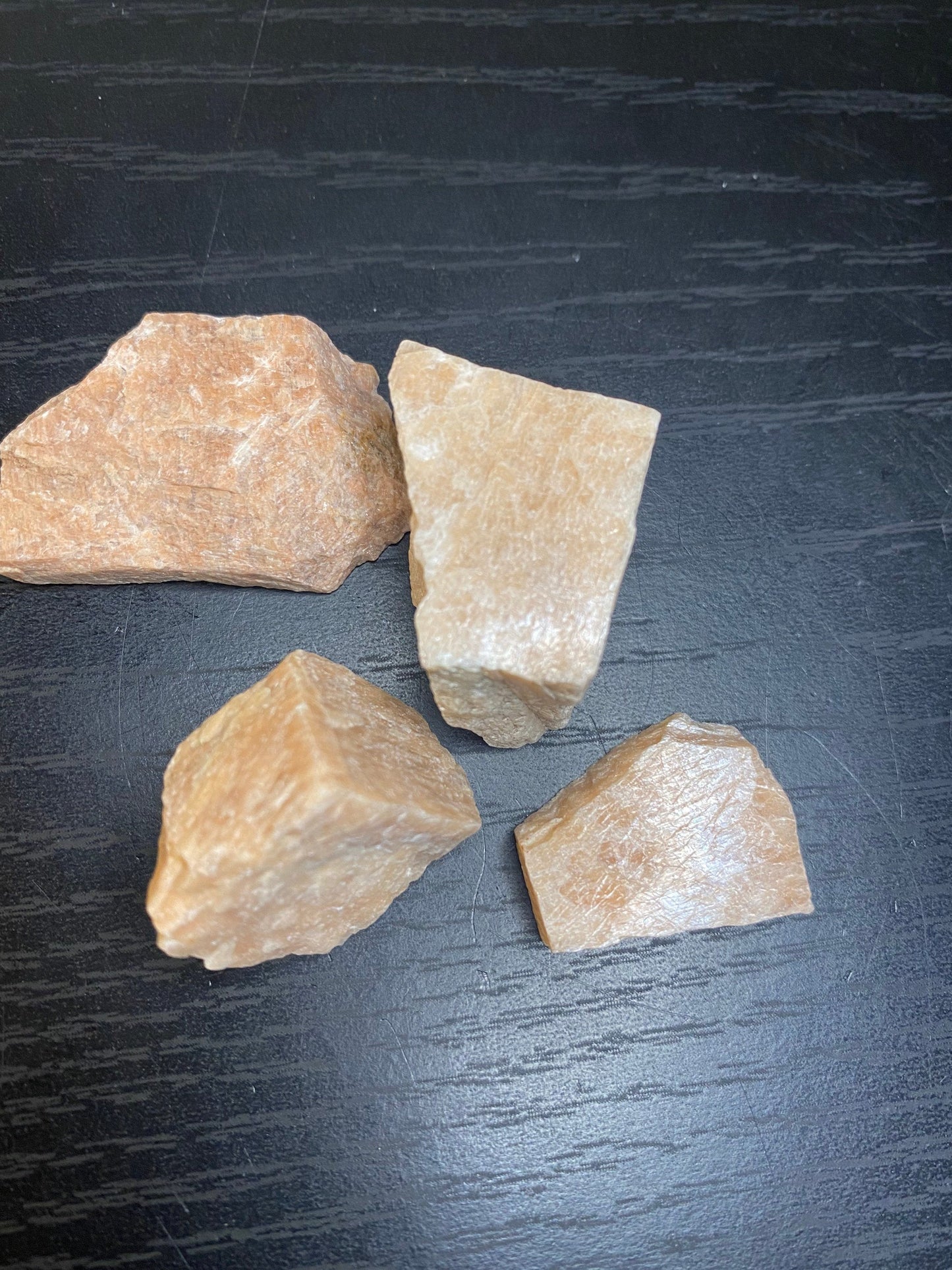 Peach Moonstone RAW Gemstones - Stretchmarksbegone
